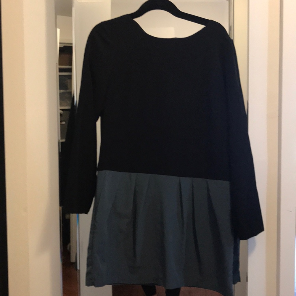 BCBG barely worn two tone dress